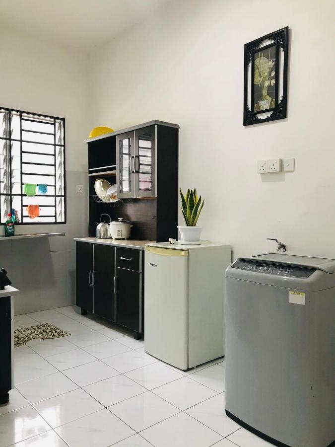 Alyn Home Batu Pahat II Wifi Coway Mohd Noor المظهر الخارجي الصورة